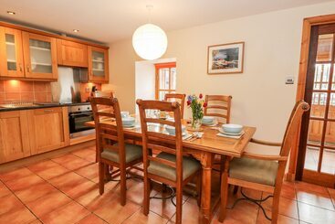 Bugaboo Cottage