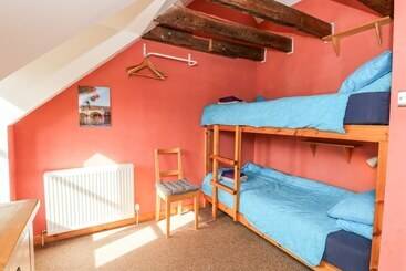 Bugaboo Cottage