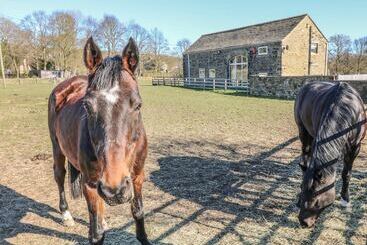 Bullace Barn