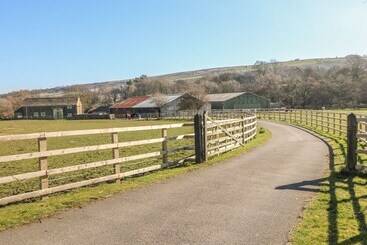 Bullace Barn