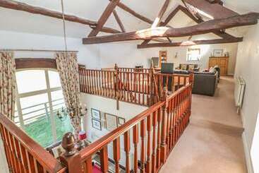 Bullace Barn