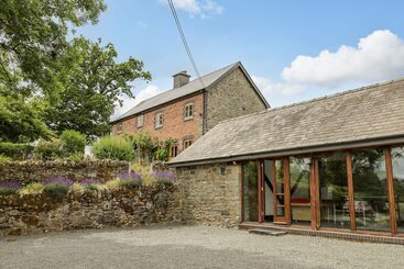 Byrdir Cottage