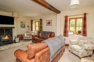 Byrdir Cottage
