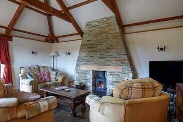 Galowras Cottage