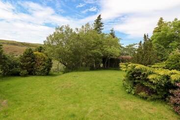 Glan Y Gors