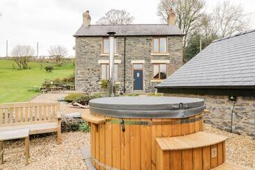 コテージ Groes Lwyd