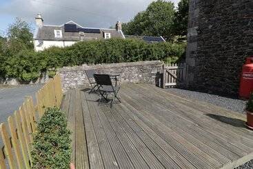 Kirk Cottage