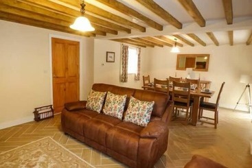 Maerdy Cottage