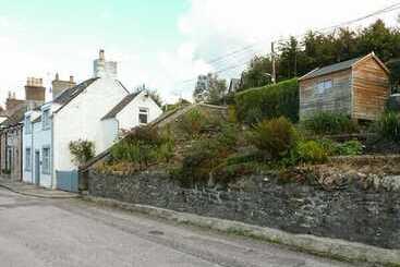 Nathaniel's Cottage