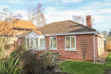 Old Orchard Cottage