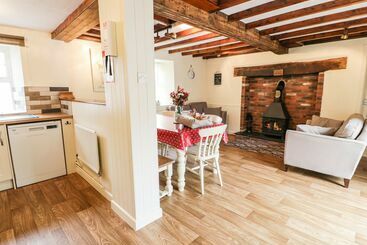 Parc Cottage