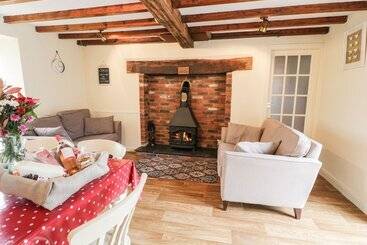 Parc Cottage
