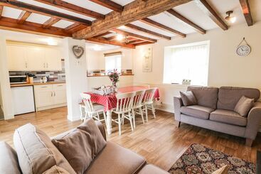 Parc Cottage