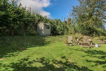 Preacher's Cottage