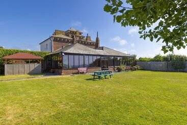 Roa Island House