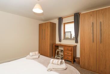 Roan Cottage