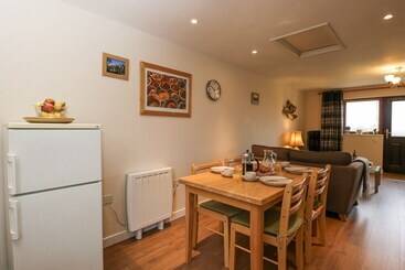 Roan Cottage