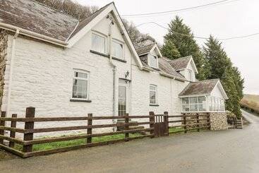 Tanyrallt Farm