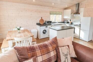 Thorntree Lodge