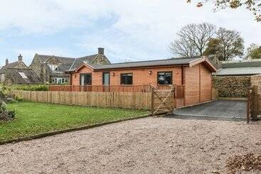 Thorntree Lodge