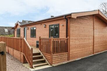 Thorntree Lodge