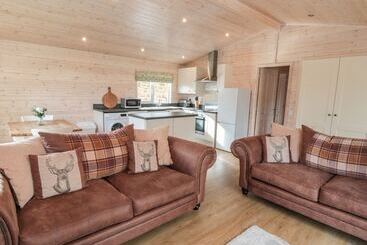Thorntree Lodge