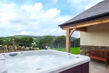 Tyn Y Celyn Uchaf