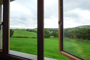 Tyn Y Celyn Uchaf