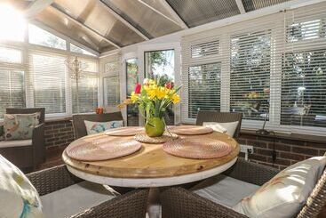Woodend Annexe