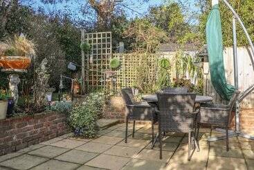 Woodend Annexe