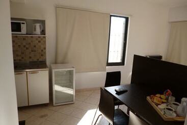 Apart Urbanus