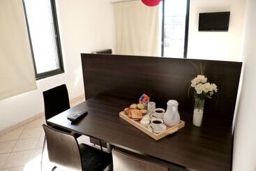 Apart Urbanus