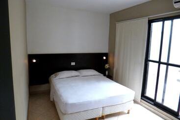 Apart Urbanus
