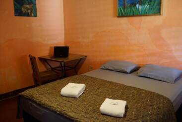 تختخواب و صبحانه El Arca De Noé Lodging