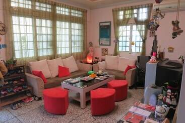 تختخواب و صبحانه Yilan Real Fun Homestay