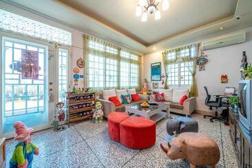 تختخواب و صبحانه Yilan Real Fun Homestay