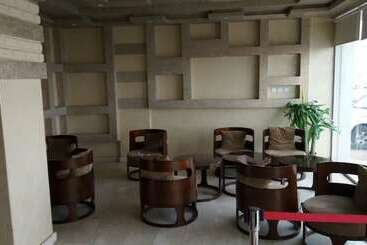Hams Al Amasi Apartments 2