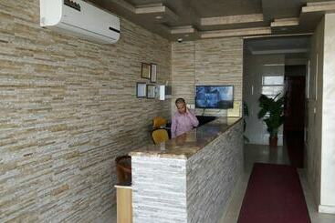 Hams Al Amasi Apartments 2