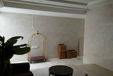 Hams Al Amasi Apartments 2