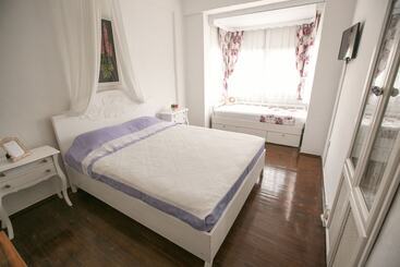 هتل Aisem By Hire Alacati