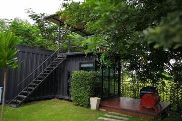 هتل Baan Amorn Resort
