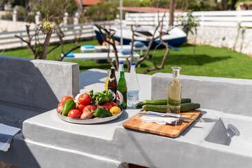 هتل Casa Limnionari Beach House