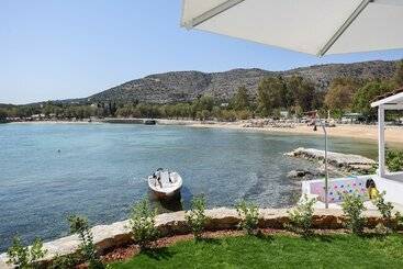هتل Casa Limnionari Beach House