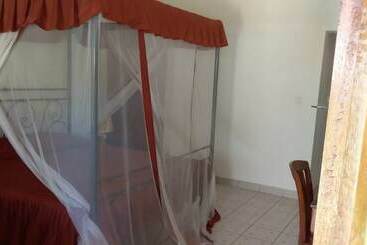 هتل Double Heart Malindi Resort
