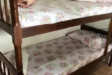 هتل Hostel Cidade Das Flores 2