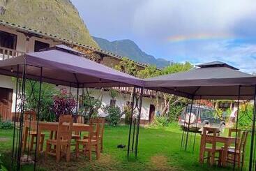هتل Sequeiros Garden