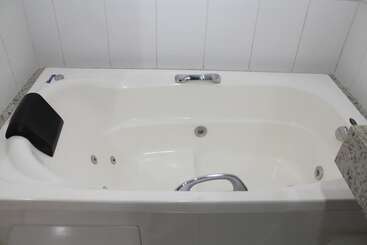 هتل Resende Inn