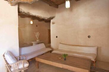 هتل Shali Lodge