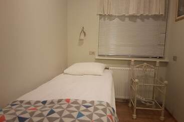 پانسیون Annalyn Guesthouse
