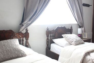 پانسیون Casa De Hospedaje Vivaio